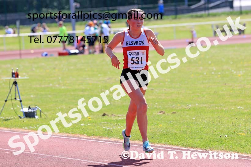 Womens Under-17s and Girls Under-15s 3000 metres, 2024 North Eastern Track and Field Champs., Middlesbrough.  Photo: David T. Hewitson/Sports for All Pics